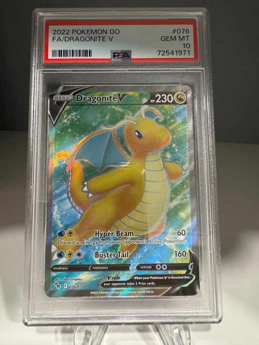 Dragonite v Full Art Holo Ultra Rare Card Pokemon Go 076/078 PSA 10